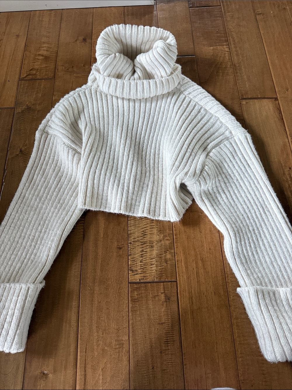 Zara Cream Ribbed Cropped Turtleneck Sweater